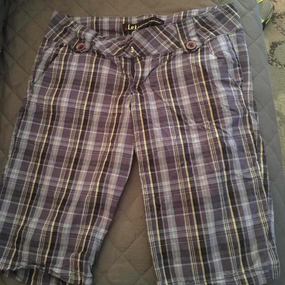 Plaid juniors Bermuda shorts